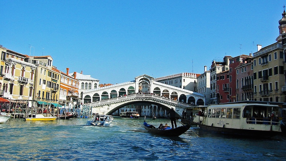 ponte de rialto veneza